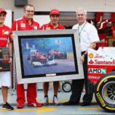 Ferrari y Shell se hacen la foto por sus 500 GP juntos