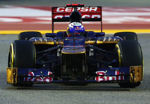 Daniel Ricciardo busca los límites en Singapur