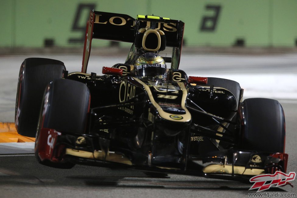 Romain Grosjean se quedó fuera de la Q3 en Singapur