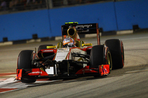 Narain Karthikeyan disputa la Q1 en Marina Bay