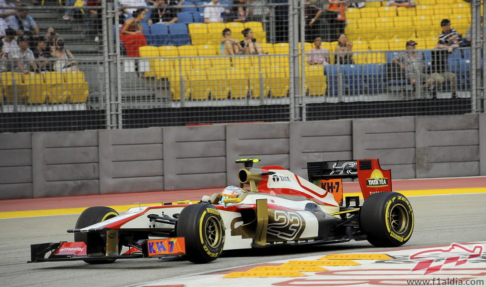 Narain Karthikeyan rodó por primera vez en Singapur