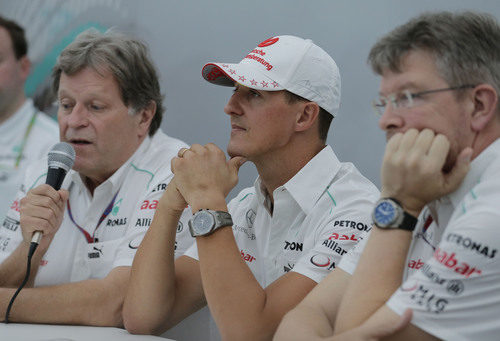 Rueda de prensa de Michael Schumacher en Japón 2012