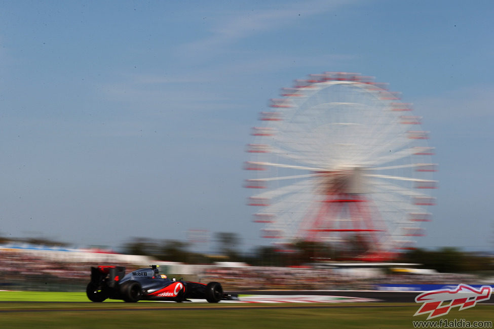 Lewis Hamilton en la pista de Suzuka