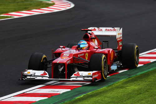 El Ferrari de Fernando Alonso en la clasificación del GP de Japón 2012