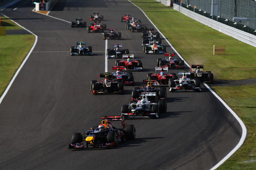 Primera curva del GP de Japón 2012