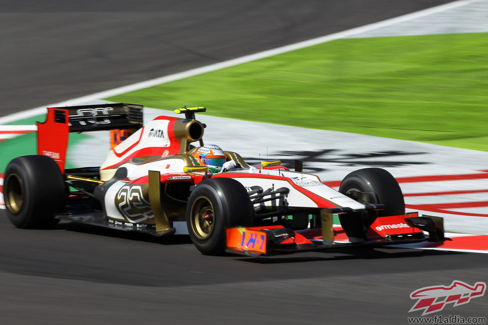 Narain Karthikeyan completa los Libres 2 del GP de Japón