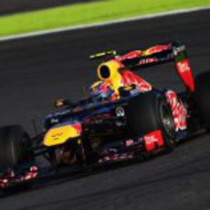 Mark Webber cruzó noveno la línea de meta en Japón