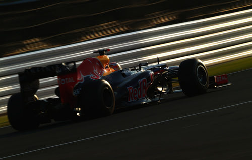 Sebastien Vettel logró su tercera victoria de la temporada en Japón