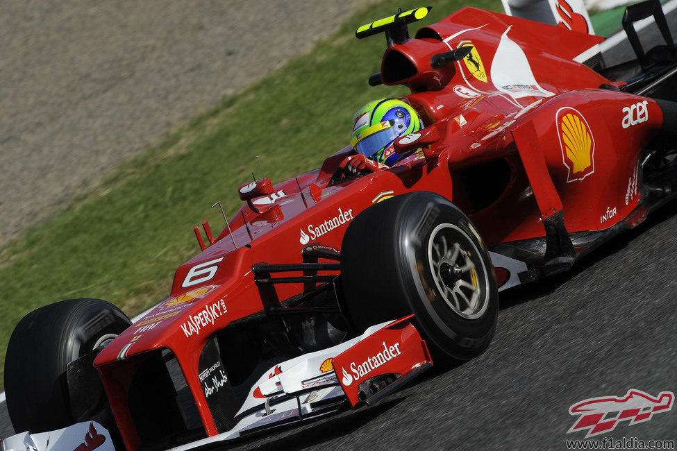 Felipe Massa brilla en los libres