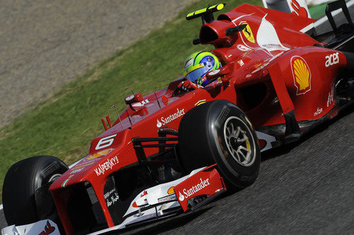 Felipe Massa brilla en los libres