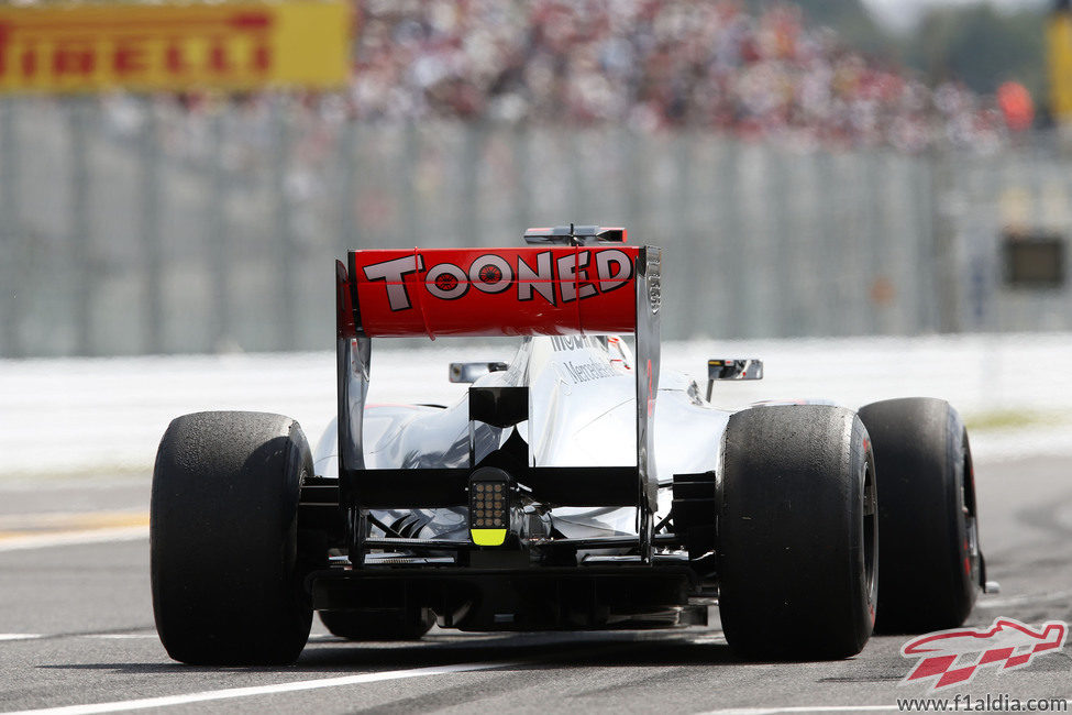 'Tooned' en el alerón trasero de McLaren