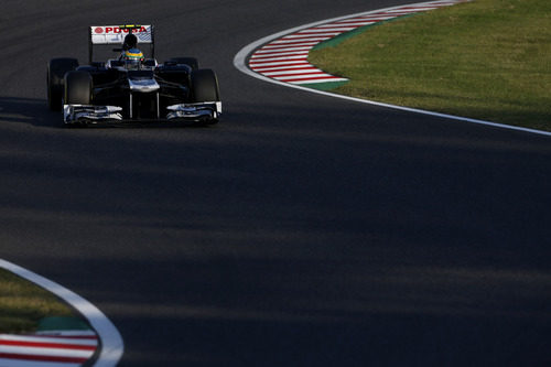 Bruno Senna rueda en Suzuka