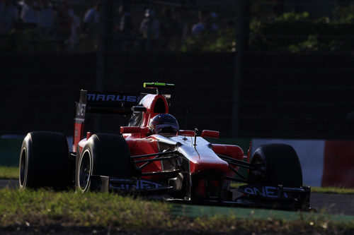 El MR01 de Charles Pic no completó las 53 vueltas del GP de Japón