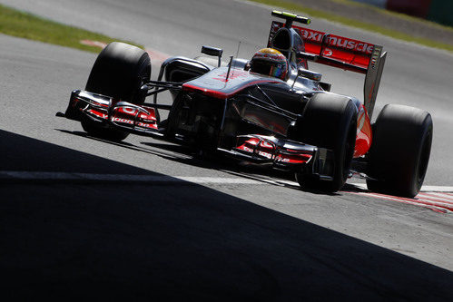 Lewis Hamilton rueda con los duros en la jornada del viernes