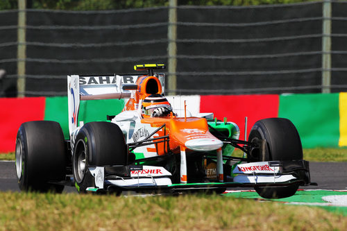 Nico Hülkenberg prueba su VJM05 en el trazado de Suzuka