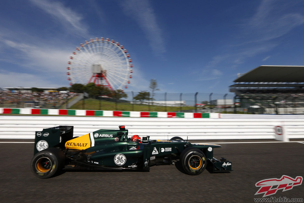 Heikki Kovalainen prueba el CT01 en Japón