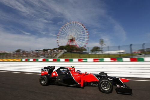 Charles Pic rueda en los Libres 1 del GP de Japón 2012