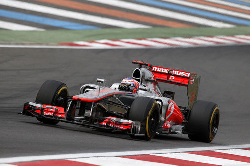 Jenson Button con neumáticos blandos en la clasificación de Corea