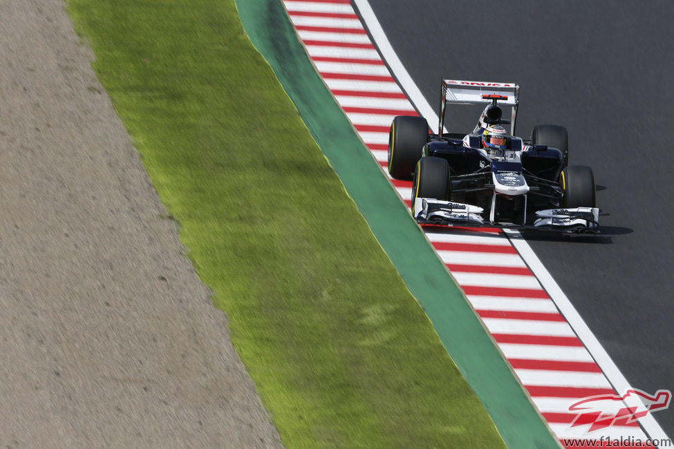 Pastor Maldonado terminó 14º la clasificación en Japón