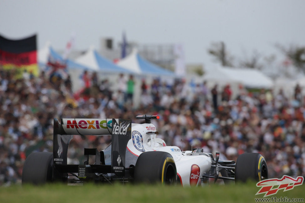 Kamui Kobayashi rueda ante sus aficionados en Japón