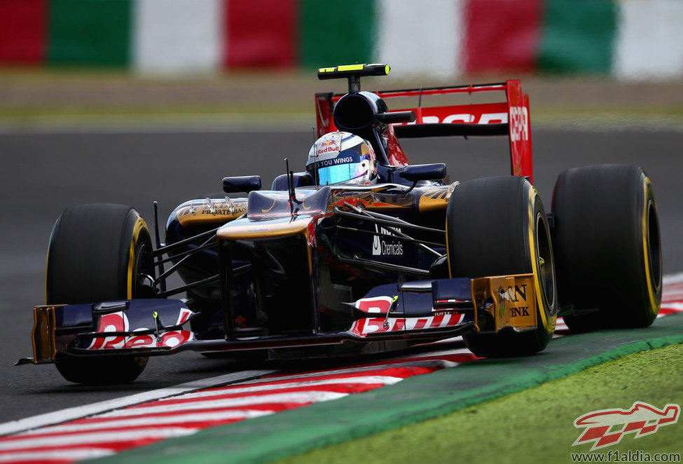 Jean-Eric Vergne pilota para Toro Rosso en Suzuka