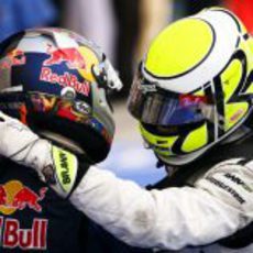 Vettel y Button se felicitan