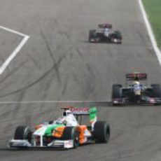 Sutil por delante de los Toro Rosso