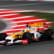 Fernando Alonso en Montmeló