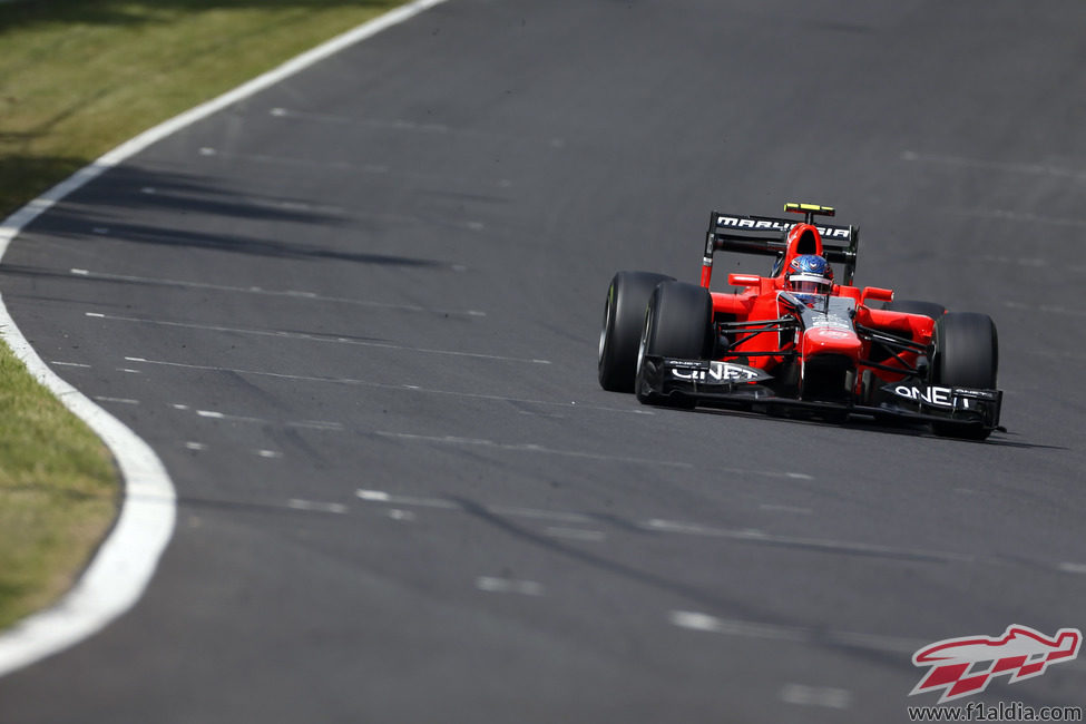 Charles Pic rueda en la Q1 del GP de Japón