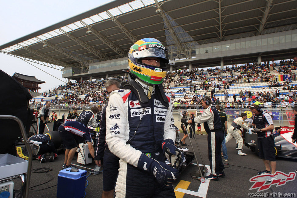 Bruno Senna, listo para la salida