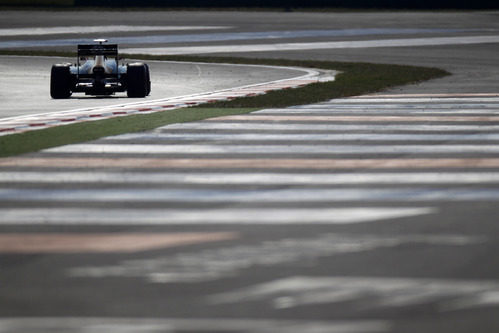 Un Caterham rodando en el circuito de Yeongam