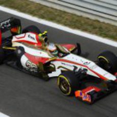 Narain Karthikeyan entra a box en el Gran Premio de Corea