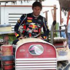 Mark Webber prueba su nuevo monoplaza para India