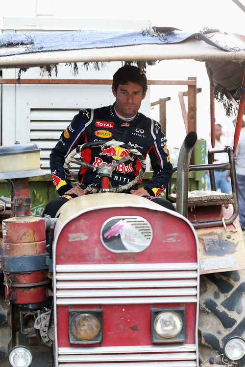 Mark Webber prueba su nuevo monoplaza para India