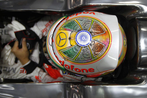 Casco especial de Lewis Hamilton para el GP de India 2012