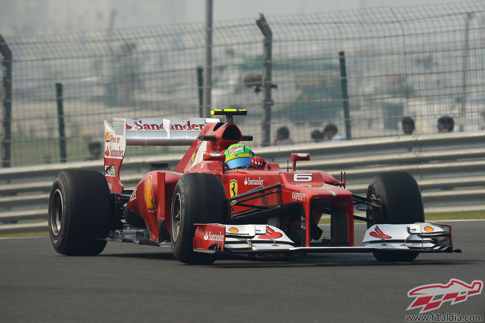 Felipe Massa rueda en el Buddh International Circuit