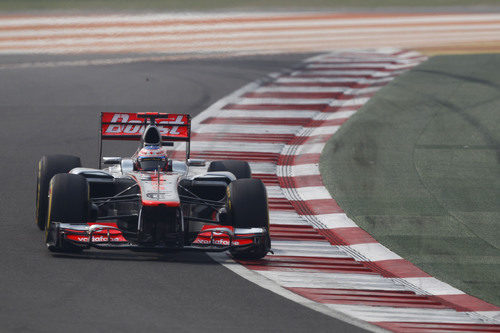 Jenson Button saldrá cuarto en India