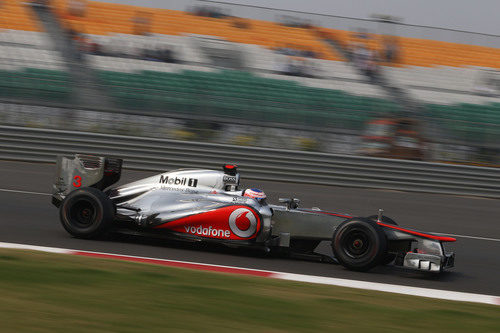 Jenson Button saldrá en India por delante de los Ferrari