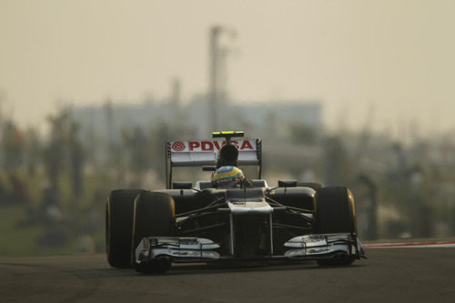 Bruno Senna disputa la clasificación del GP de India 2012