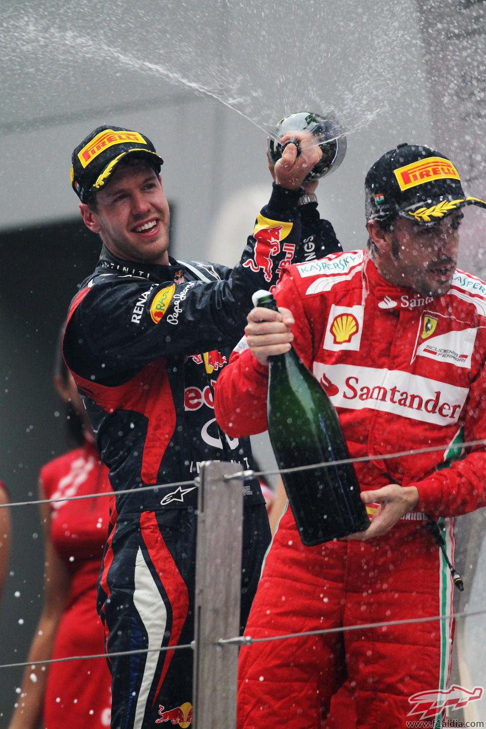 Vettel moja a Alonso en el podio de Nueva Delhi
