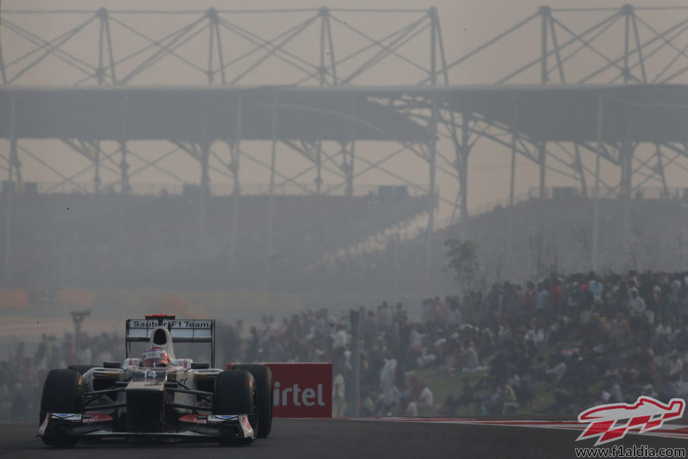 Kamui Kobayashi con el C31 en India