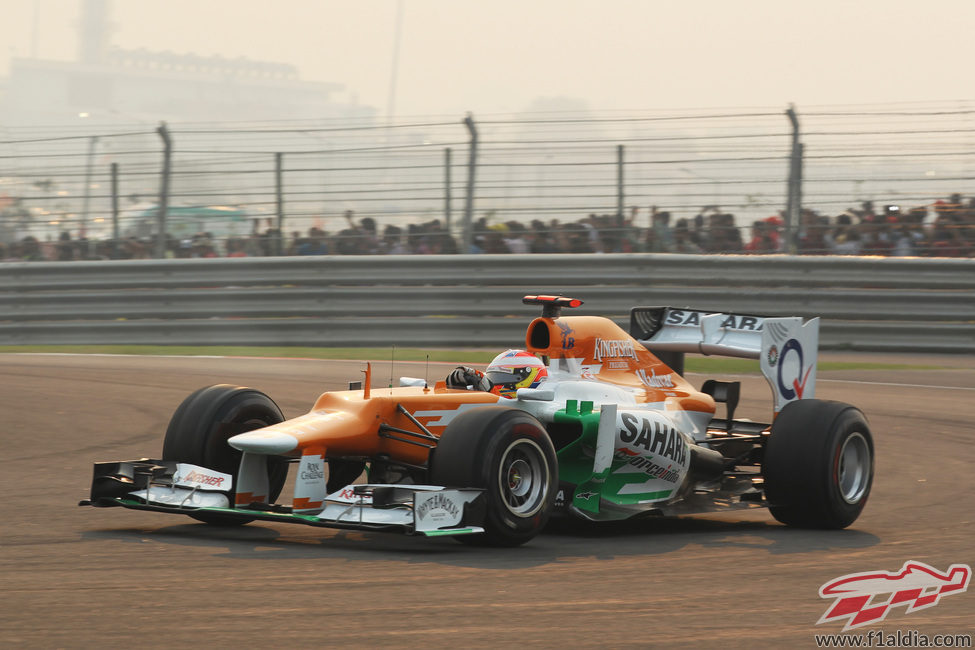 Paul di Resta solo pudo ser 12º en India