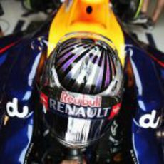 Nuevo casco de Sebastian Vettel para el GP de Abu Dabi 2012