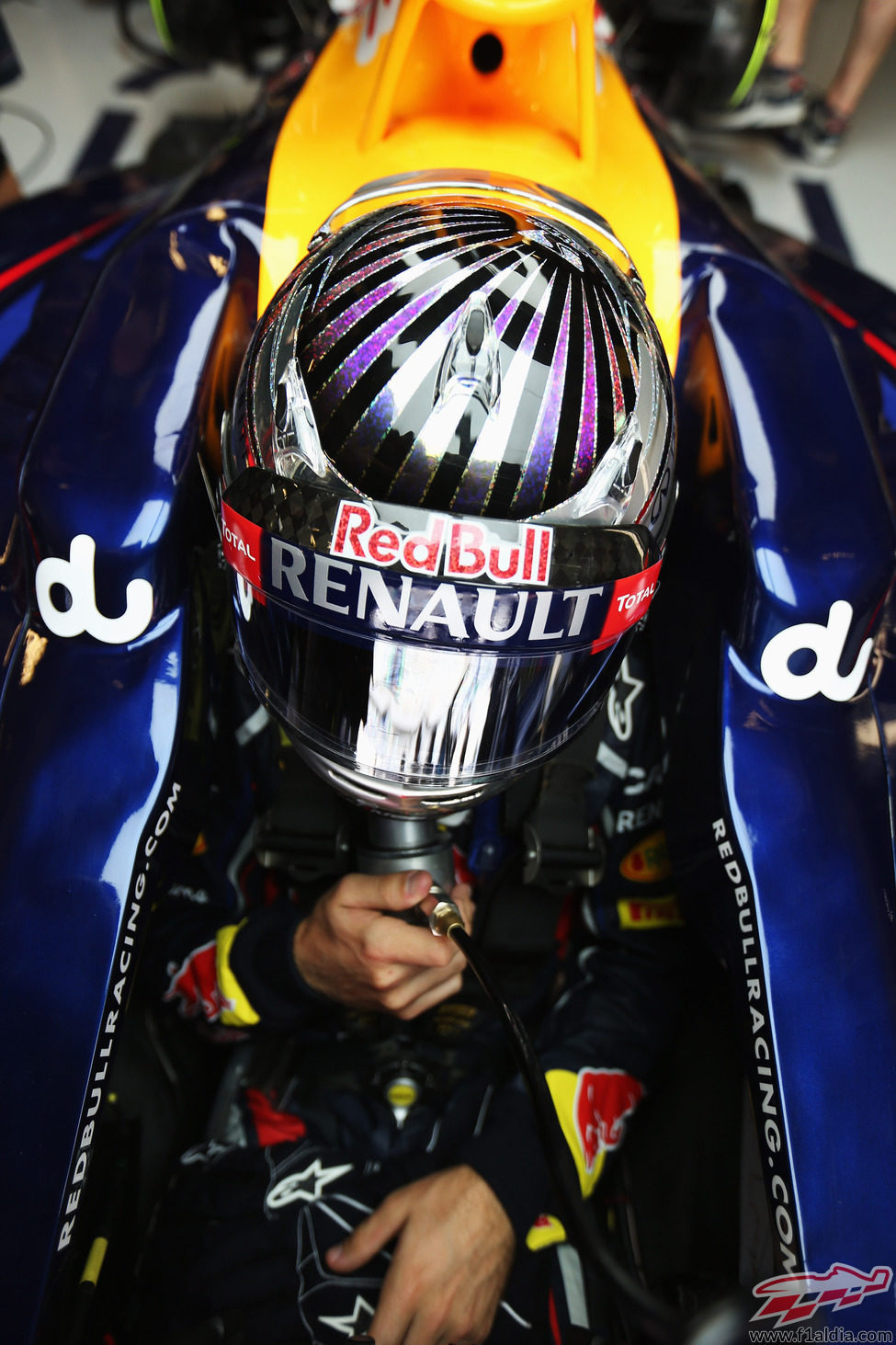 Nuevo casco de Sebastian Vettel para el GP de Abu Dabi 2012