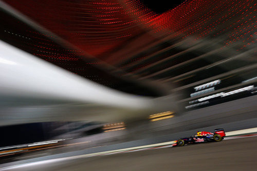 Sebastian Vettel encabeza los Libres 2 de Abu Dabi