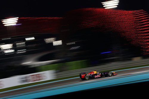 Sebastian Vettel busca otra 'pole' en Yas Marina 2012