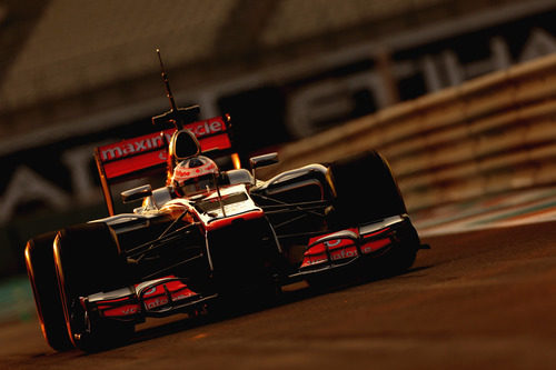 Gary Paffett en los test para "jóvenes" pilotos de Abu Dabi 2012