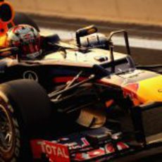 António Félix da Costa rueda con el RB8 en Yas Marina