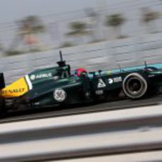 Alexander Rossi pilotó para Caterham en Abu Dabi