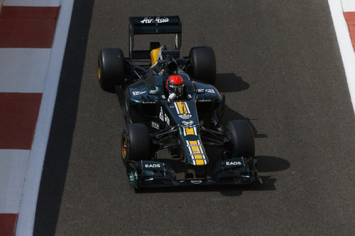 Alexander Rossi terminó último en los test de Abu Dabi